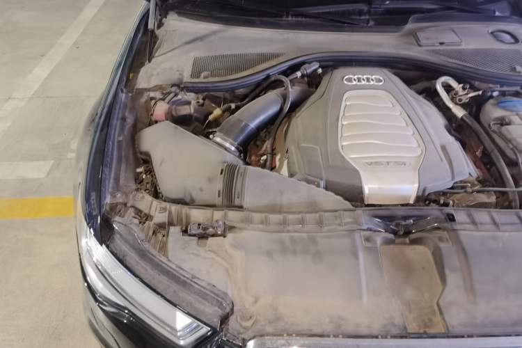 Used Audi A6L 2014 30 FSI Comfort Model Engine Bay Right