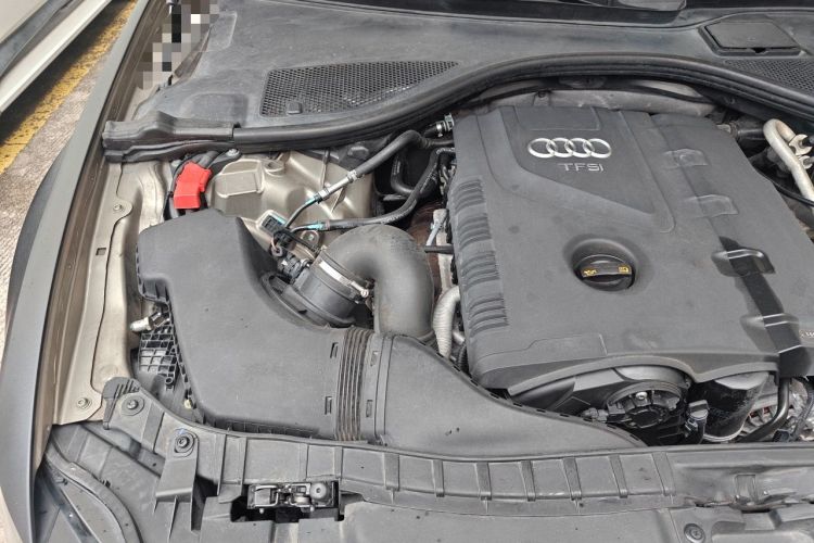 Used Audi A6L 2014 TFSI Standard Model Engine Bay Right