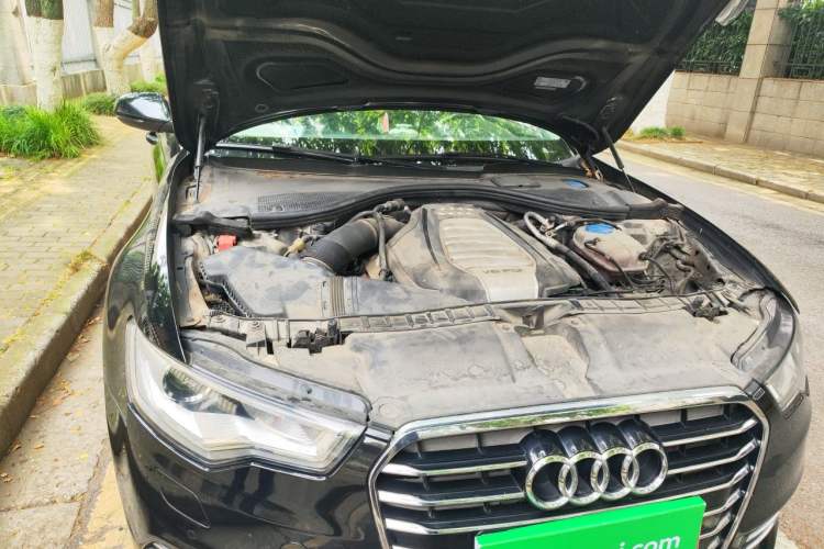 Used Audi A6L 2014 30 FSI Technology Model Engine Bay Right