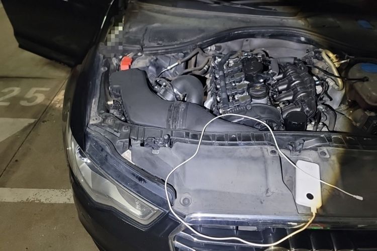 Used Audi A6L 2014 TFSI Standard Model Engine Bay Right