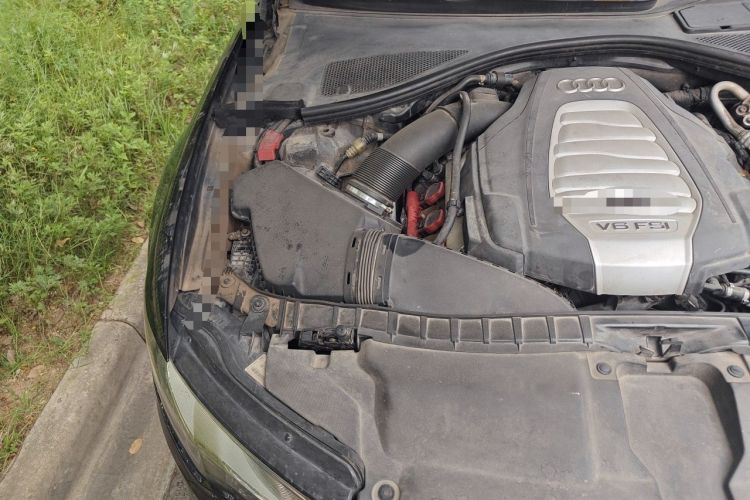 Used Audi A6L 2014 30 FSI Technology Model Engine Bay Right