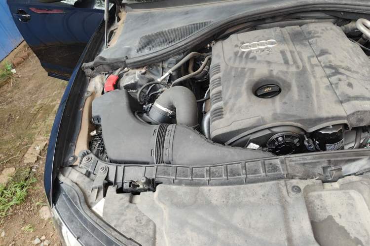 Used Audi A6L 2014 TFSI Standard Model Engine Bay Right