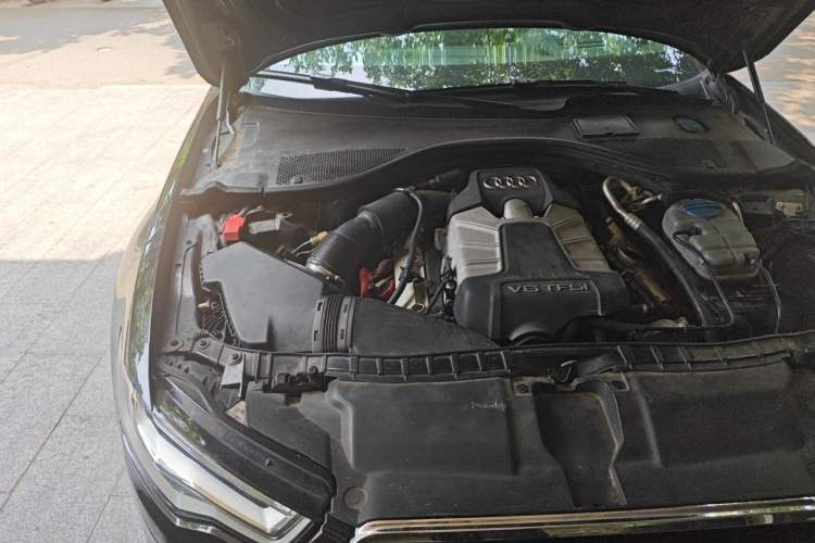 Used Audi A6L 2014 50 TFSI quattro Luxury Model Engine Bay Right