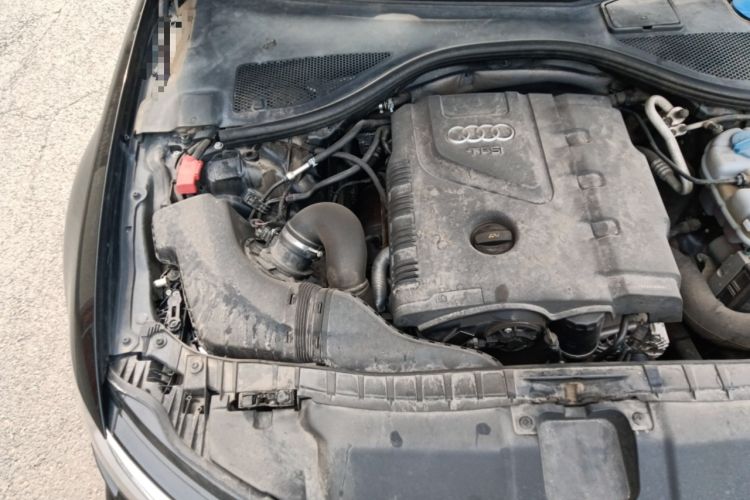 Used Audi A6L 2014 TFSI Standard Model Engine Bay Right