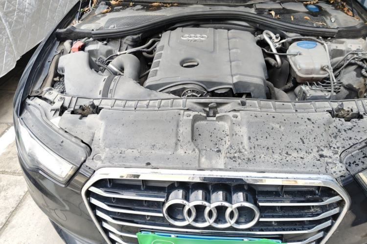 Used Audi A6L 2014 TFSI Standard Model Engine Bay Right
