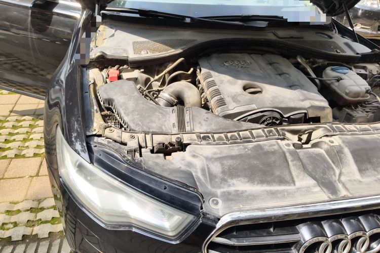 Used Audi A6L 2014 TFSI Standard Model Engine Bay Right