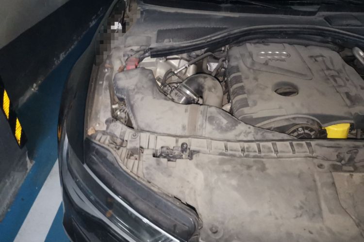 Used Audi A6L 2014 TFSI Standard Model Engine Bay Right