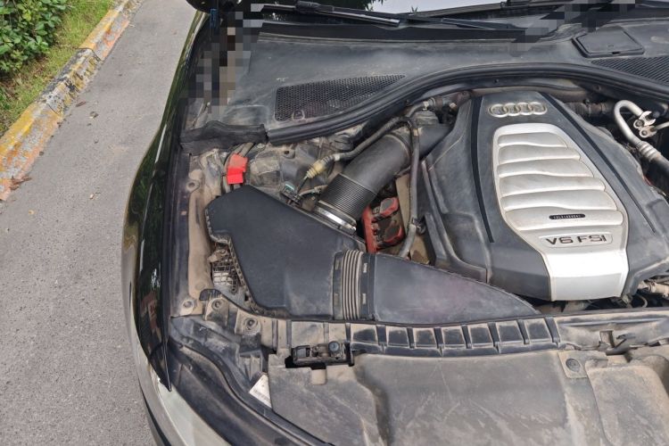 Used Audi A6L 2014 30 FSI Comfort Model Engine Bay Right