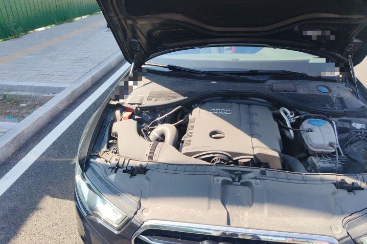 Used Audi A6L 2014 TFSI Standard Model Engine Bay Right
