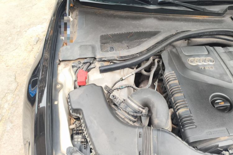 Used Audi A6L 2014 TFSI Standard Model Engine Bay Right