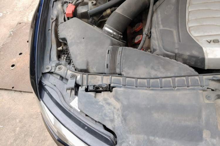 Used Audi A6L 2014 30 FSI Technology Model Engine Bay Right