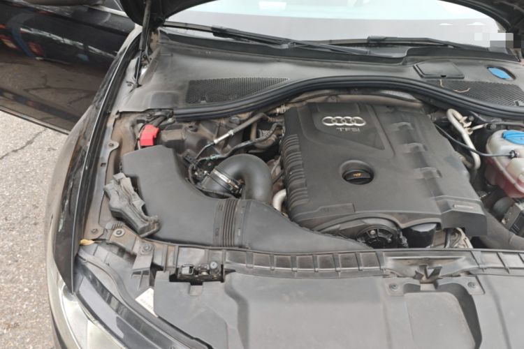 Used Audi A6L 2014 TFSI Standard Model Engine Bay Right