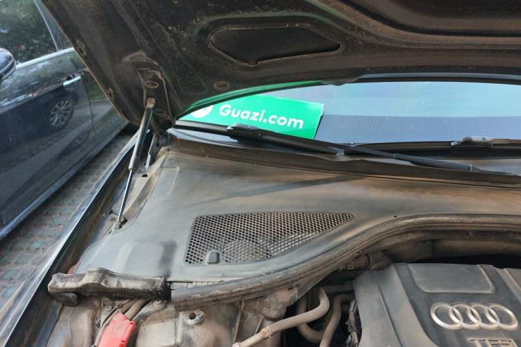 Used Audi A6L 2014 TFSI Standard Model Engine Bay Right