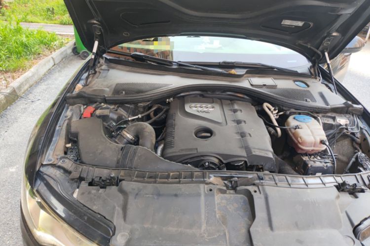 Used Audi A6L 2014 TFSI Standard Model Engine Bay Right