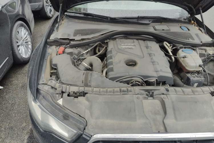 Used Audi A6L 2014 TFSI Standard Model Engine Bay Right