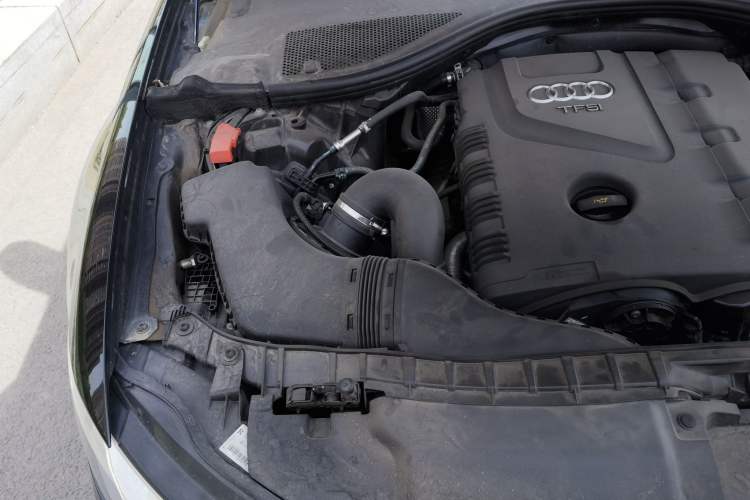 Used Audi A6L 2014 TFSI Standard Model Engine Bay Right