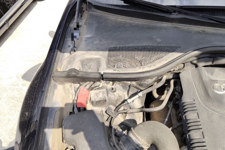 Used Audi A6L 2014 TFSI Comfort Model Engine Bay Right