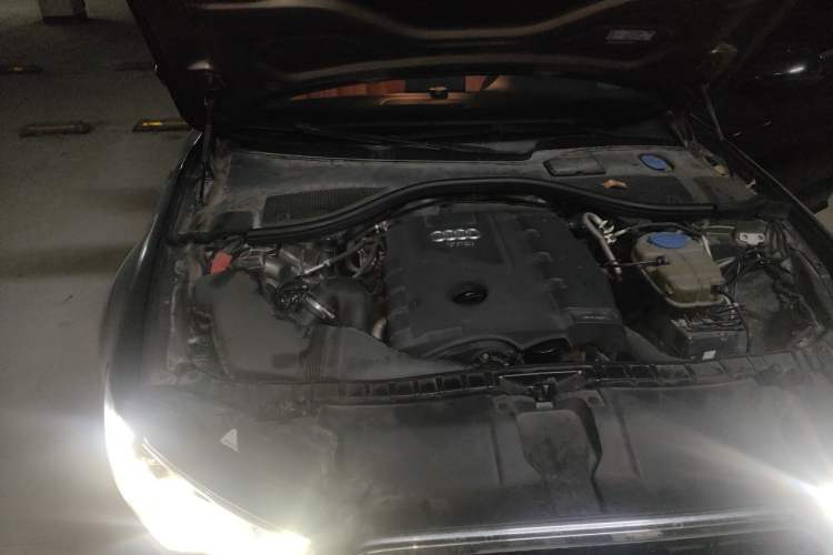 Used Audi A6L 2014 TFSI Standard Model Engine Bay Right