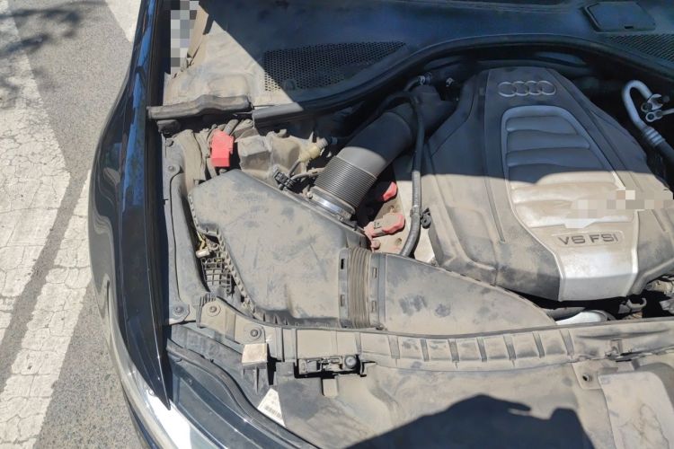 Used Audi A6L 2014 30 FSI Luxury Model Engine Bay Right