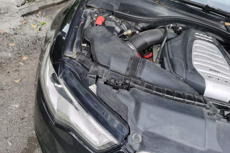 Used Audi A6L 2014 30 FSI Technology Model Engine Bay Right