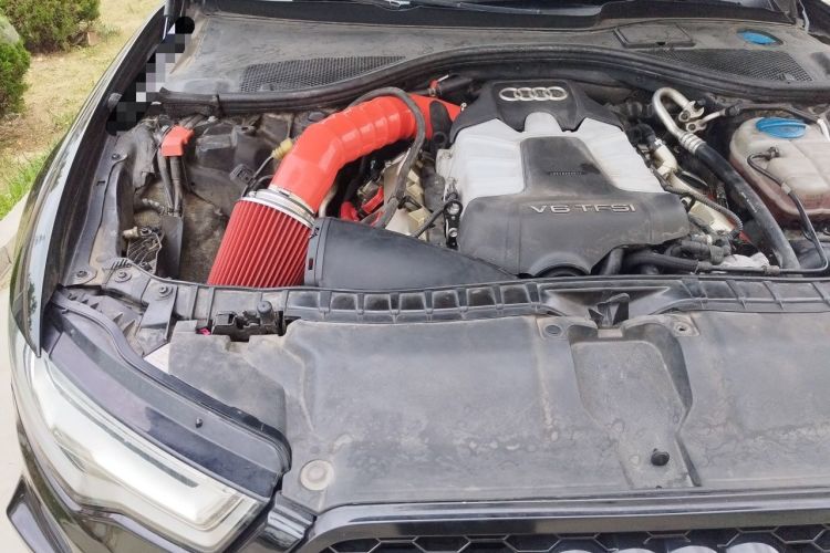Used Audi A6L 2014 50 TFSI quattro Luxury Model Engine Bay Right