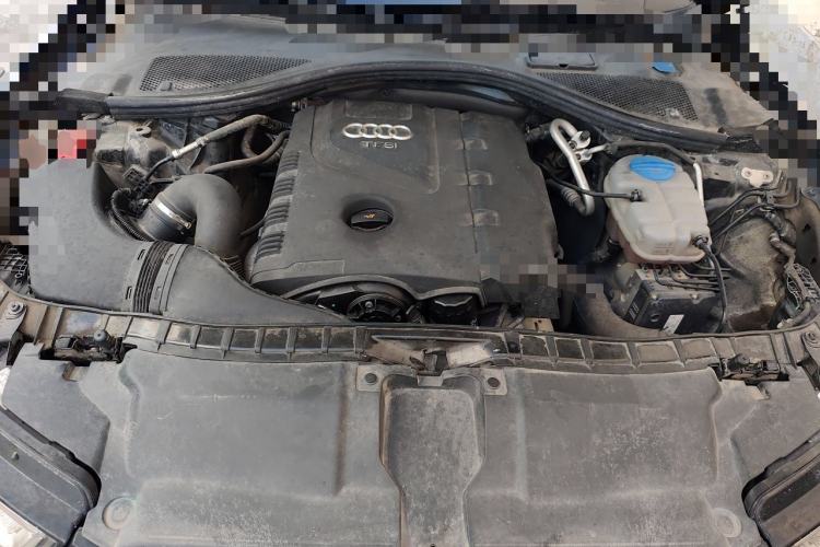 Used Audi A6L 2014 TFSI Standard Model Engine Bay