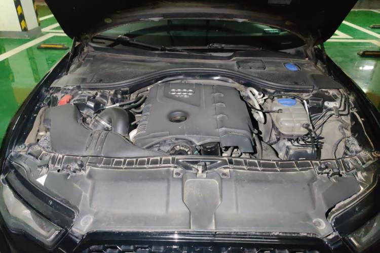 Used Audi A6L 2014 TFSI Comfort Model Engine Bay