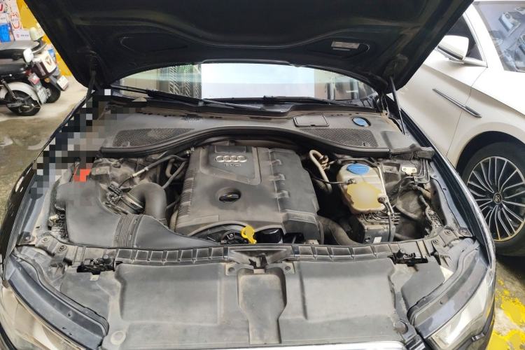 Used Audi A6L 2014 TFSI Standard Model Engine Bay