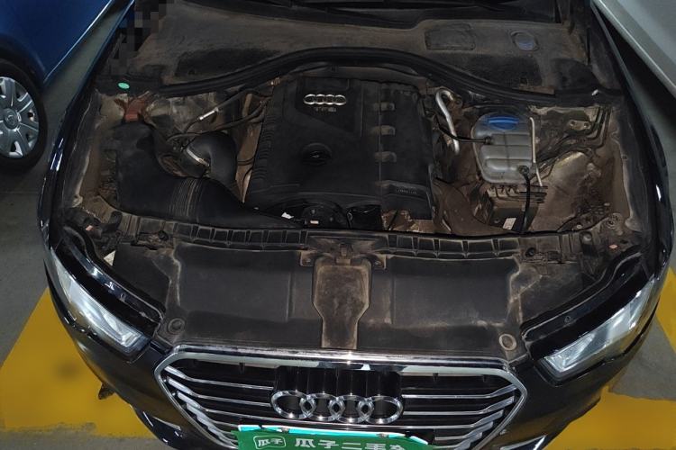 Used Audi A6L 2014 TFSI Standard Model Engine Bay
