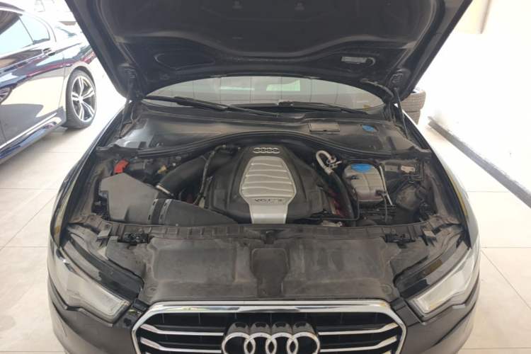 Used Audi A6L 2014 30 FSI Technology Model Engine Bay
