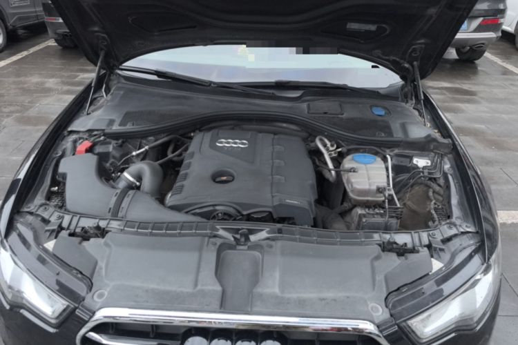 Used Audi A6L 2014 TFSI Standard Model Engine Bay