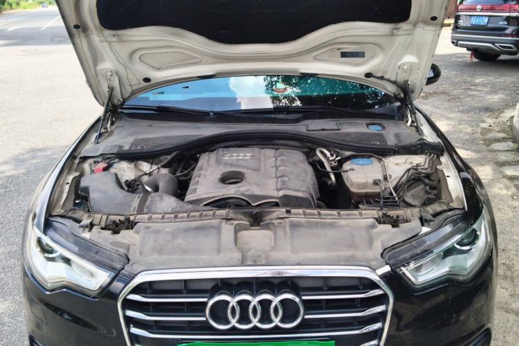 Used Audi A6L 2014 TFSI Standard Model Engine Bay