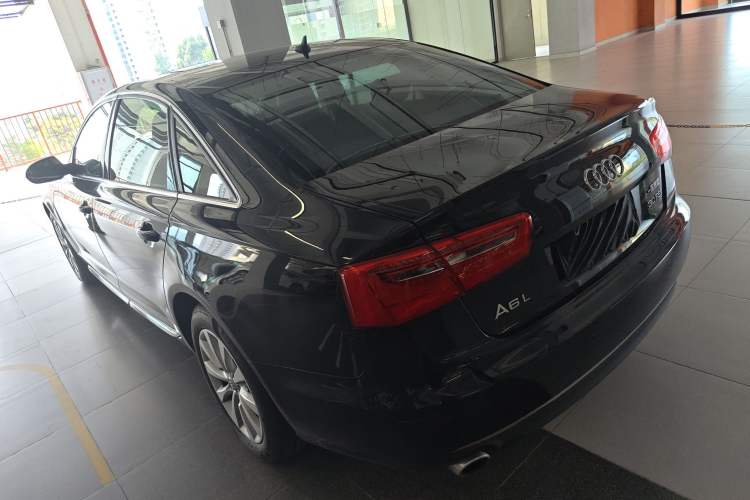 Used Audi A6L 2014 30 FSI Luxury Model Exterior 2