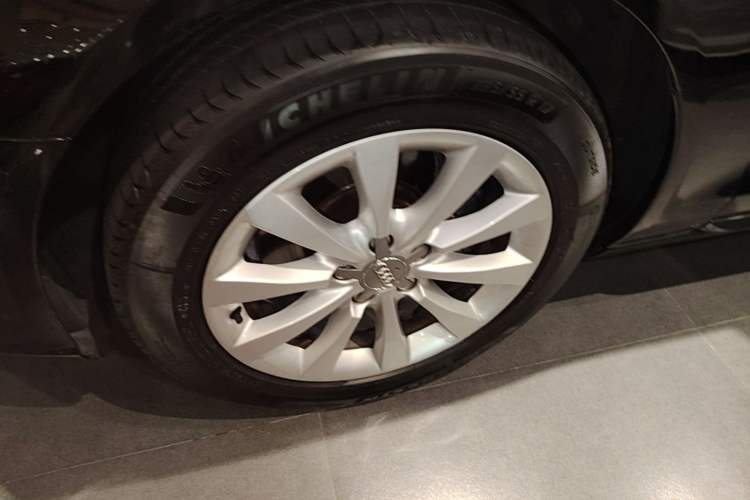 Used Audi A6L 2014 TFSI Comfort Model Exterior 4