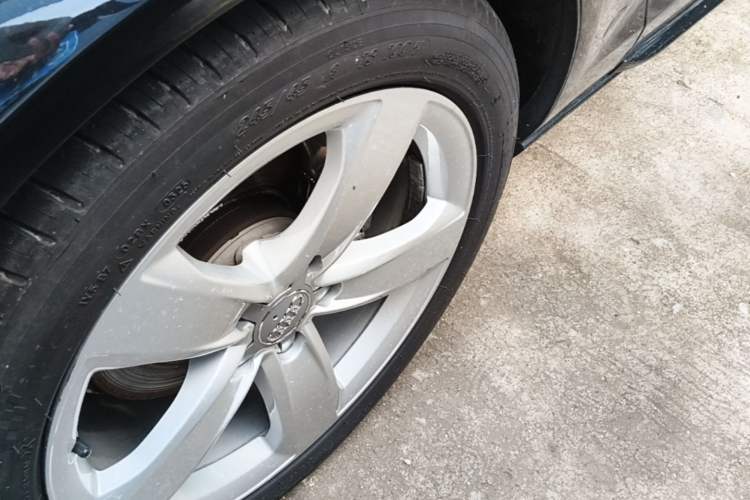 Used Audi A6L 2014 TFSI Standard Model Exterior 4