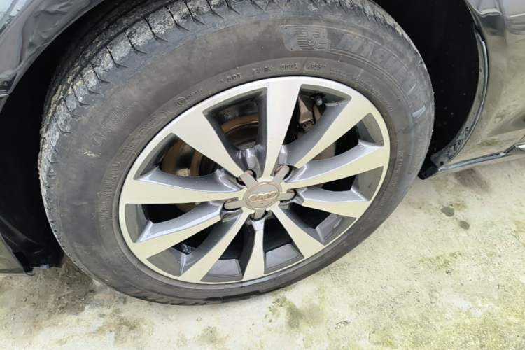 Used Audi A6L 2014 TFSI Standard Model Exterior 4