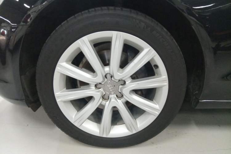Used Audi A6L 2014 TFSI Standard Model Exterior 4