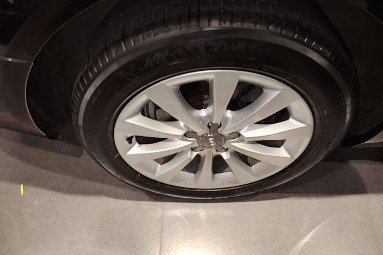 Used Audi A6L 2014 TFSI Comfort Model Exterior 5