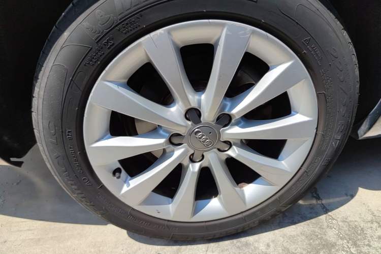 Used Audi A6L 2014 TFSI Standard Model Exterior 5