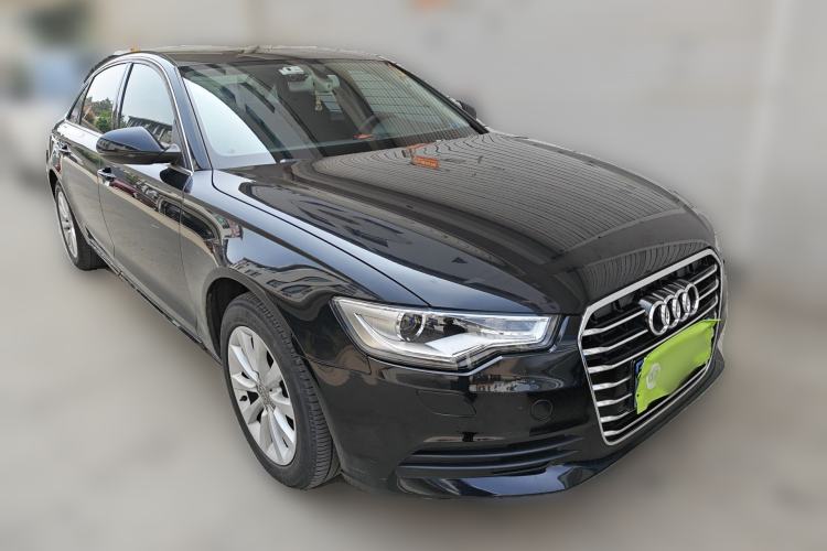 Used Audi A6L 2014 TFSI Standard Model Front Right 45 Deg