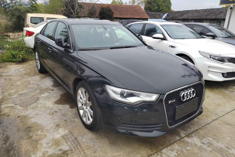 Used Audi A6L 2014 TFSI Standard Model Front Right 45 Deg