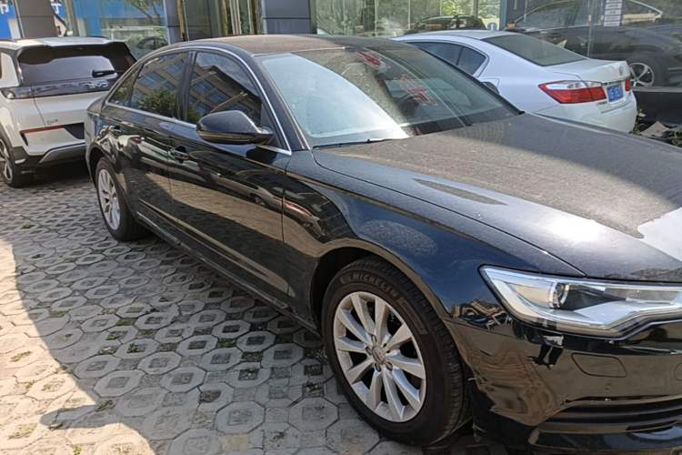 Used Audi A6L 2014 TFSI Standard Model Front Right 45 Deg