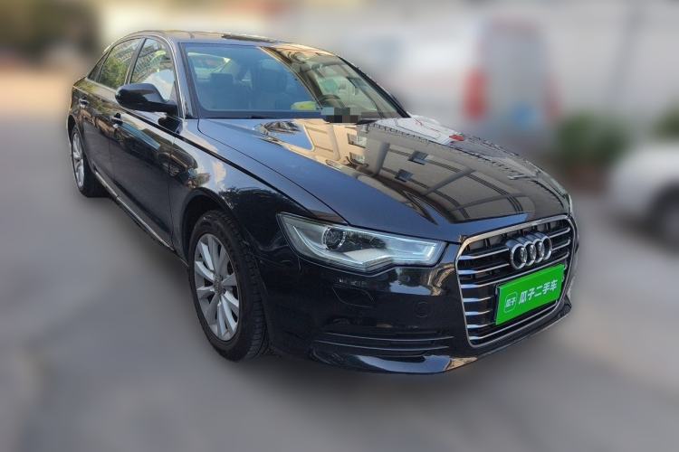 Used Audi A6L 2014 TFSI Standard Model Front Right 45 Deg