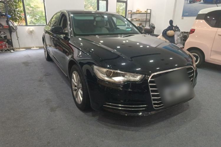Used Audi A6L 2014 30 FSI Comfort Model Front Right 45 Deg