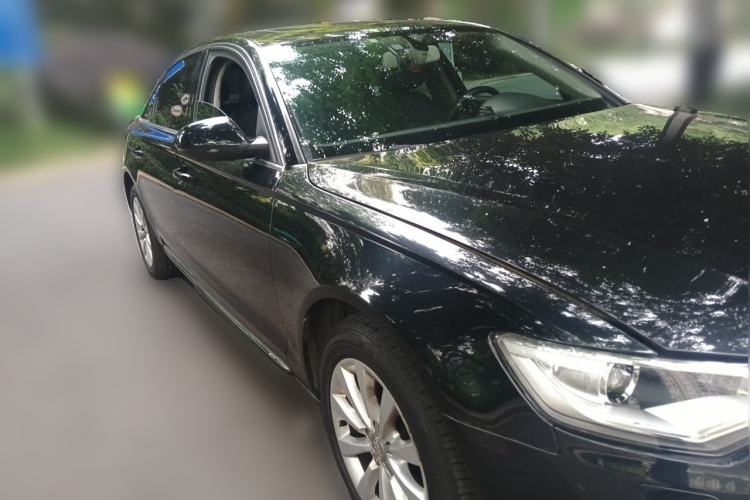 Used Audi A6L 2014 30 FSI Comfort Model Front Right 45 Deg