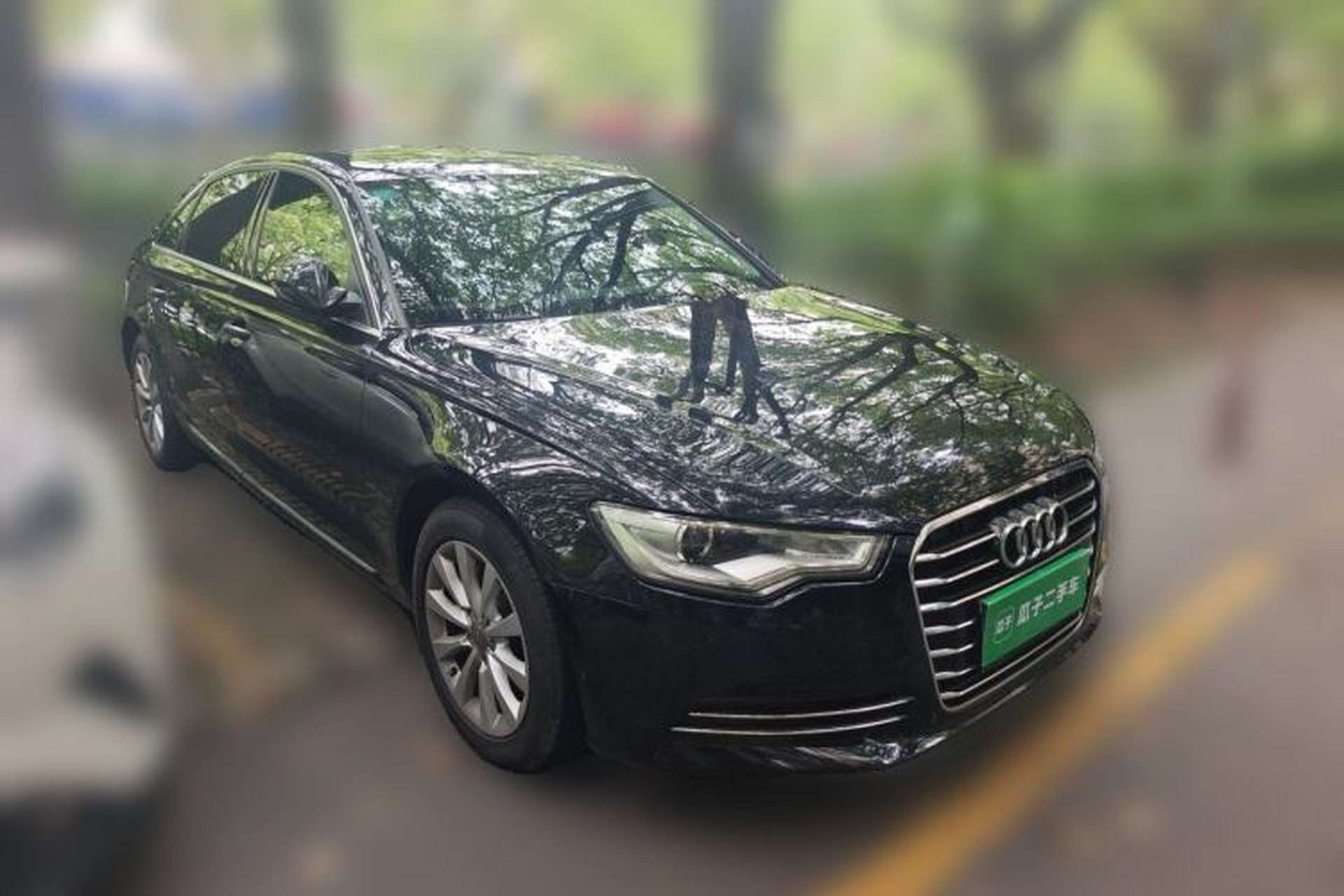 Used Audi A6L 2014 30 FSI Comfort Model Front Right 45 Deg