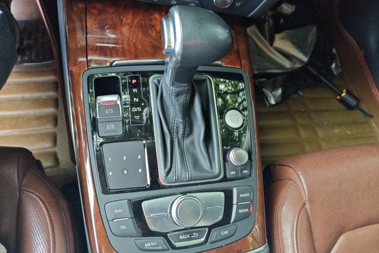 Used Audi A6L 2014 35 FSI Comfort Version Gear Lever