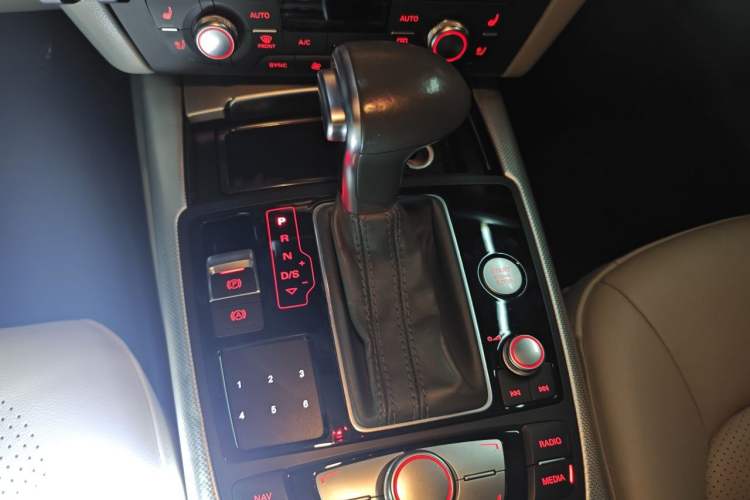 Used Audi A6L 2014 TFSI Comfort Model Gear Lever