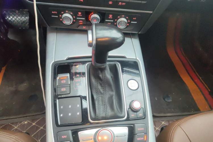 Used Audi A6L 2014 30 FSI Technology Model Gear Lever