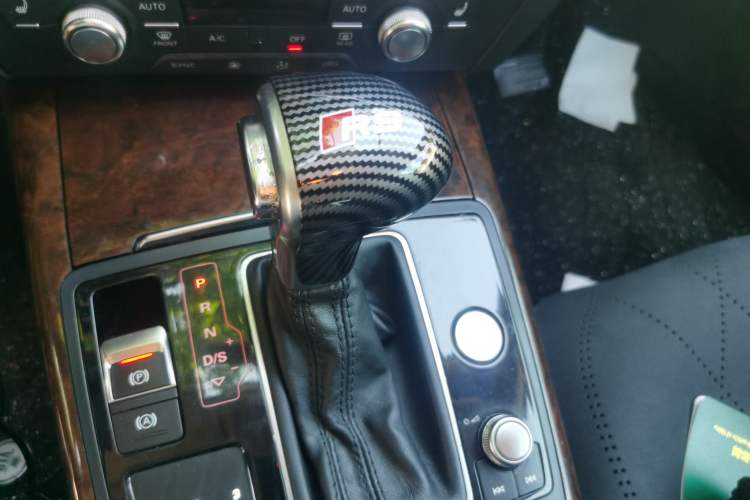 Used Audi A6L 2014 30 FSI Comfort Model Gear Lever